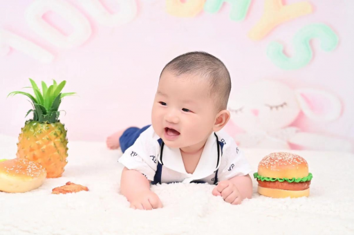 岳阳宝宝鼻子喷奶急救处理